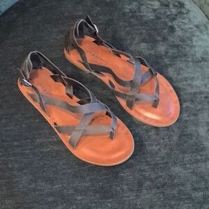 Lucky Brand Black Leather Strap Sandal